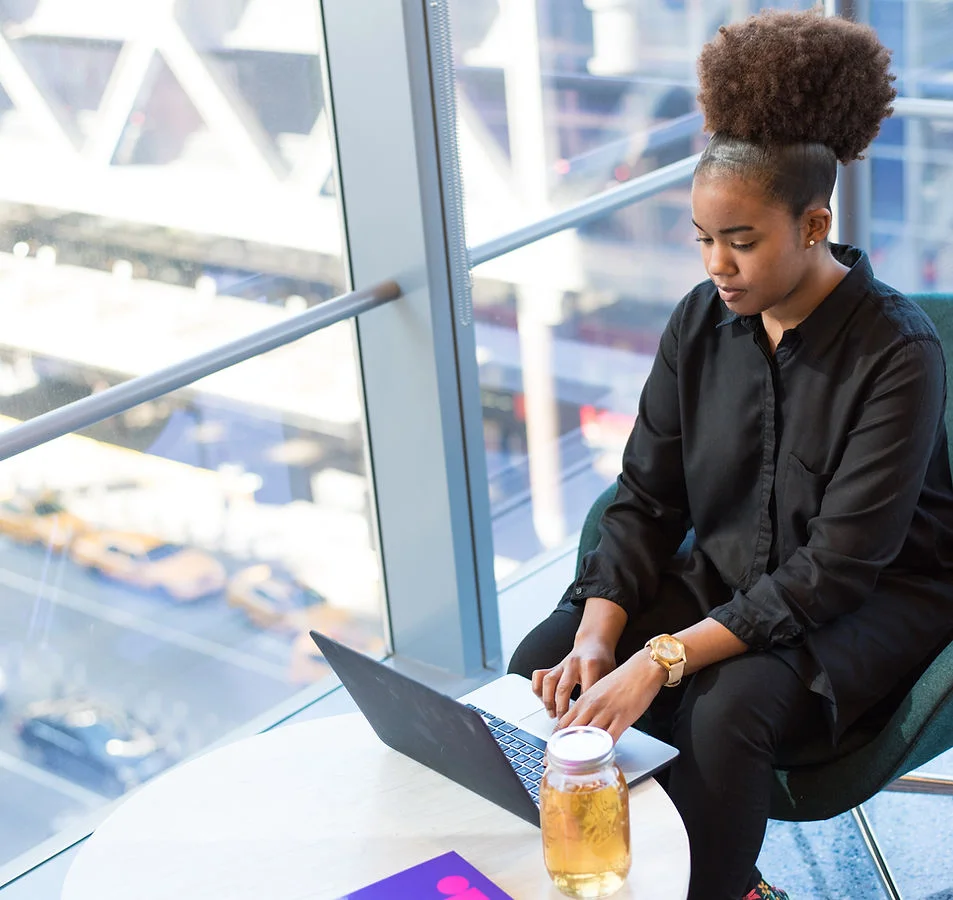 christina-wocintechchat-com-dFCOgR91H5M-